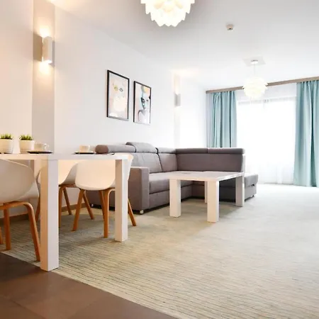Baltic Plaza Apartment